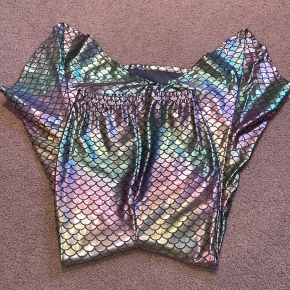 Justice girls rainbow 🌈 mermaid tail cover up size Med. - Picture 4 of 7